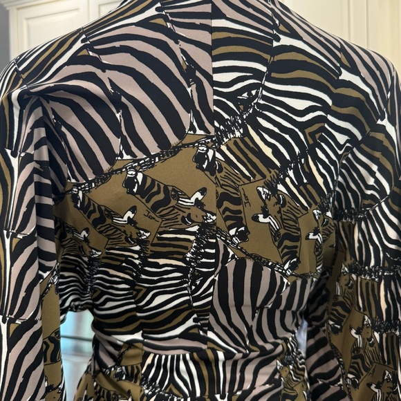 Banana Republic Issa London Zebra Pattern Wrap Dress 6 - Picture 9 of 13